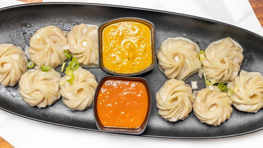 Chicken Momos (10 pcs)