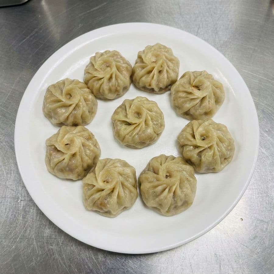 Soya Chaap Momos (10 pcs)