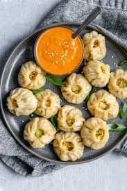 Veggie Momos (10 pcs)