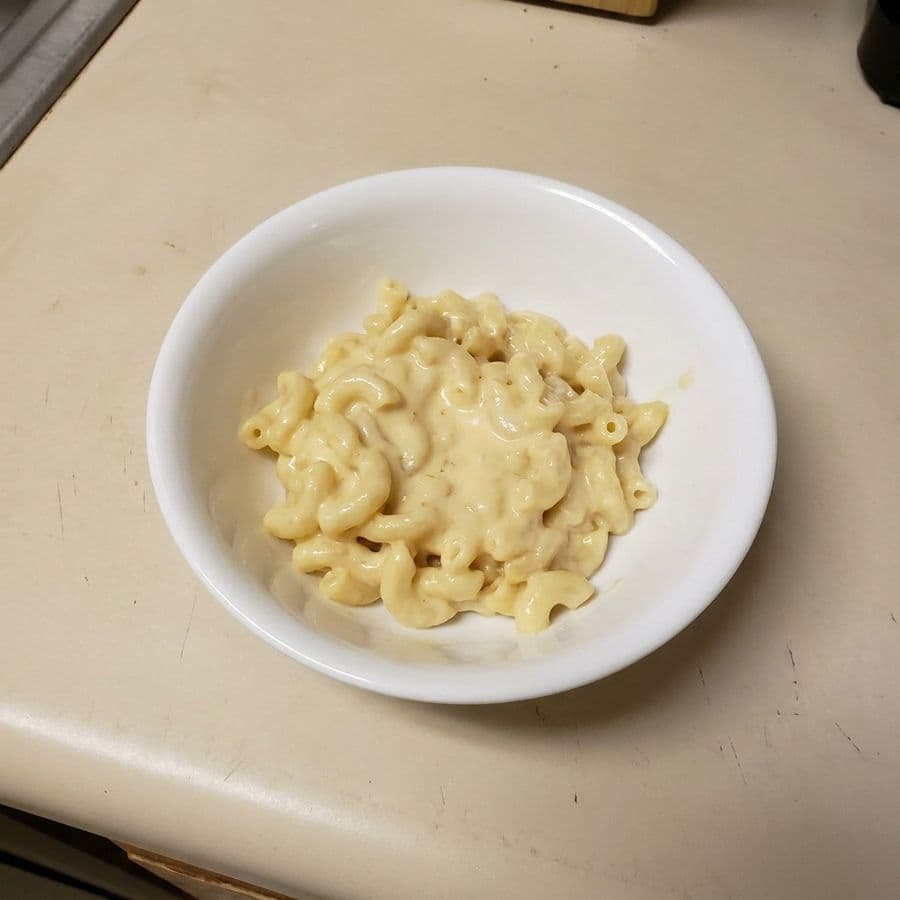 Snowy Cheesy Noodles