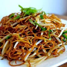 Szechuan Soya Chaap Chow Mein