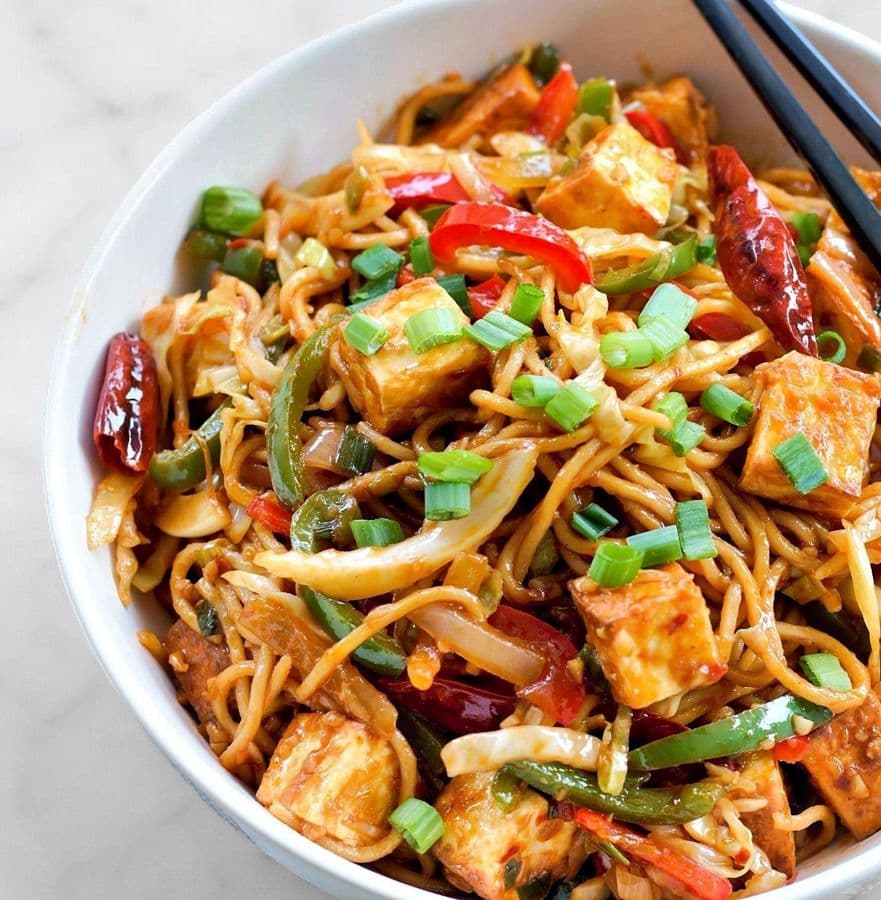 Chili Garlic Paneer Chow Mein