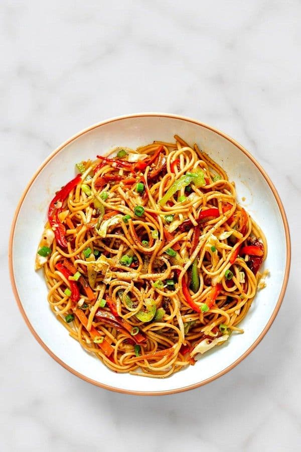 Chili Garlic Veggie Chow Mein