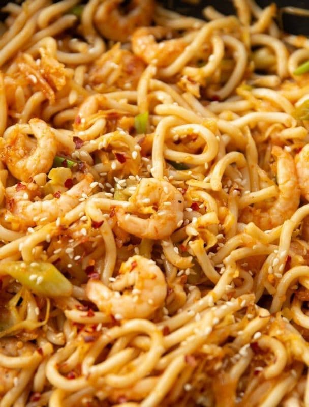 Chili Garlic Prawn Chow Mein