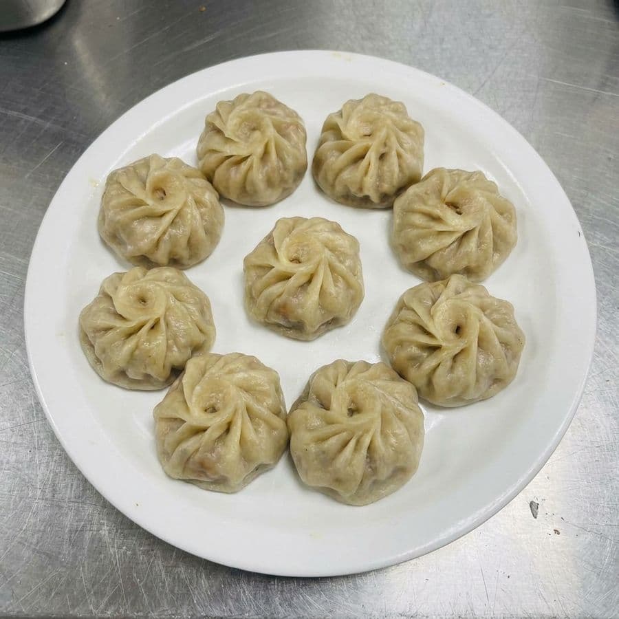 Goat Momos (10 pcs)