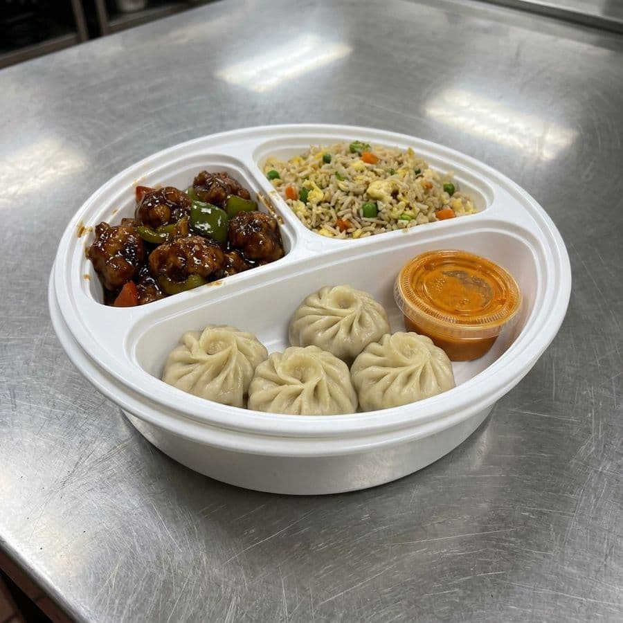 Chicken Nepali-Chinese Combo (12:00 -17:00)